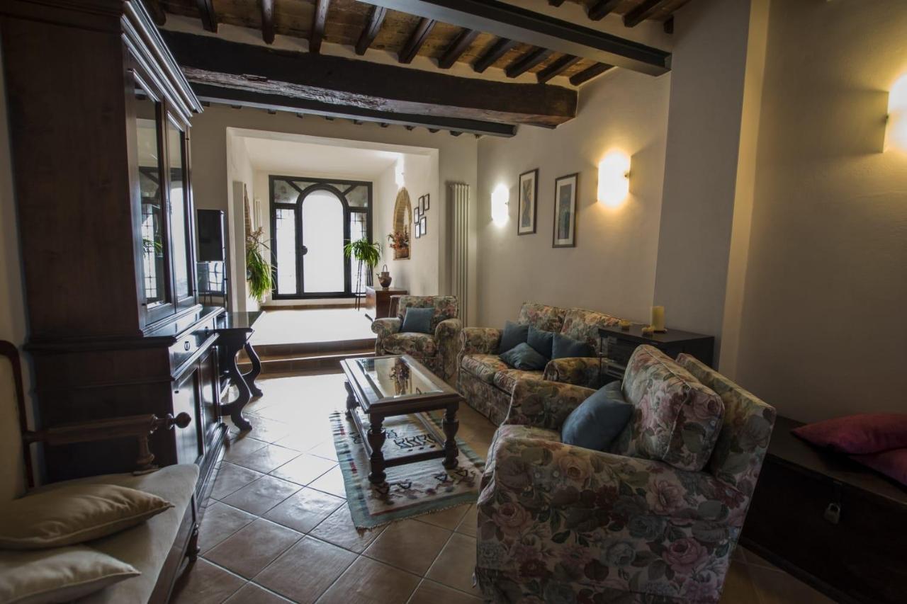 Dimora Tipica Toscana มอนติเชียโน ภายนอก รูปภาพ
