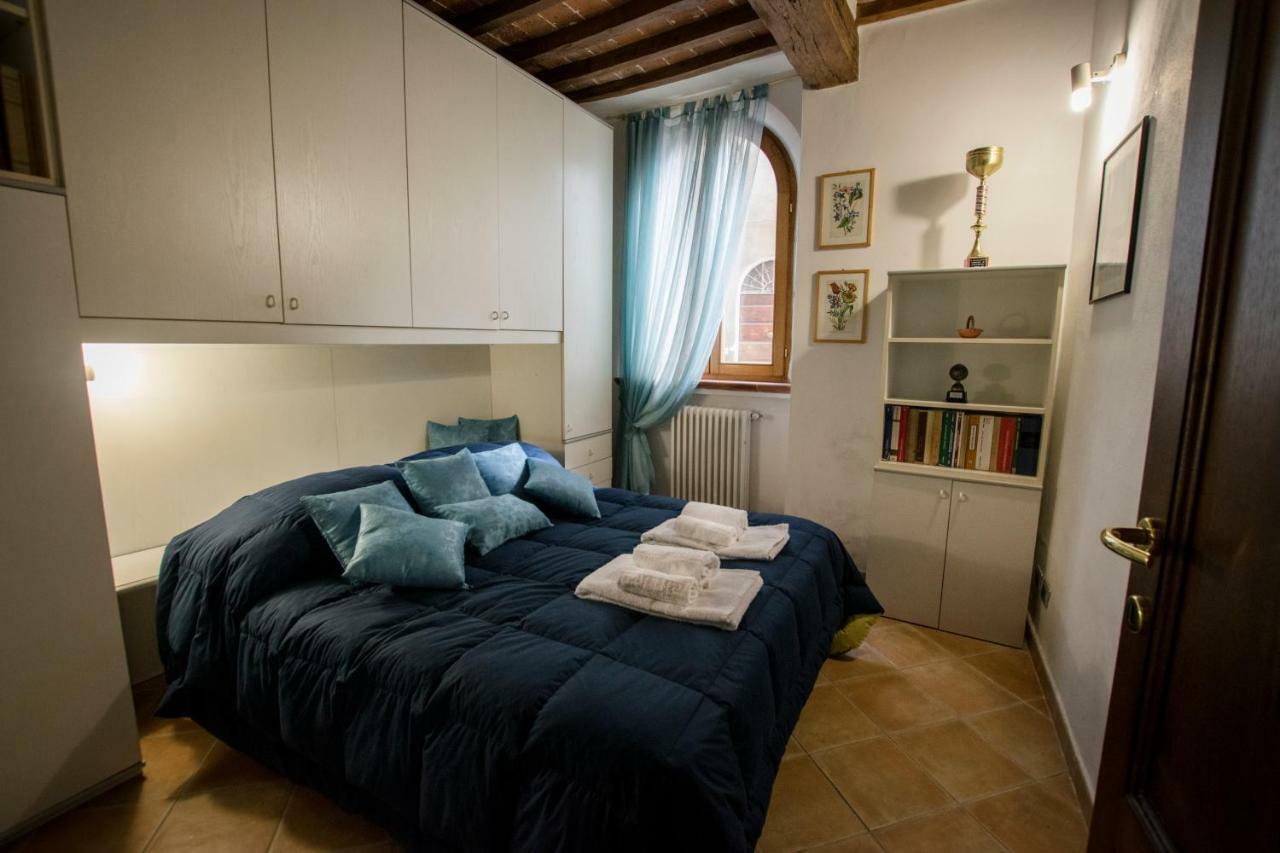 Dimora Tipica Toscana มอนติเชียโน ภายนอก รูปภาพ