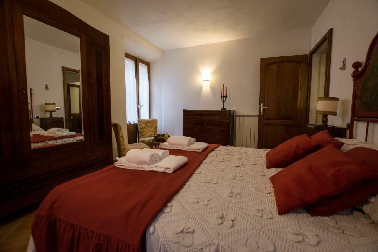 Dimora Tipica Toscana มอนติเชียโน ภายนอก รูปภาพ