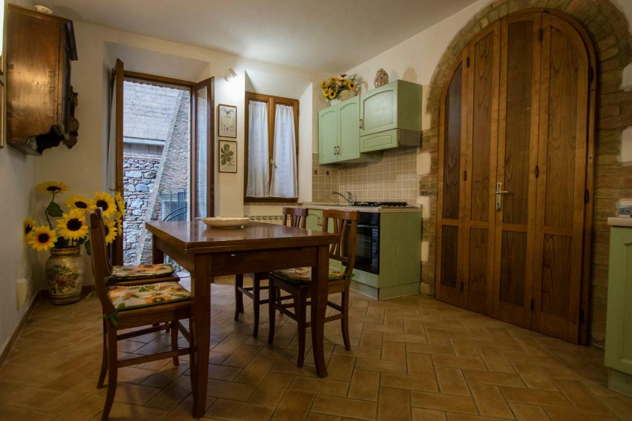 Dimora Tipica Toscana มอนติเชียโน ภายนอก รูปภาพ